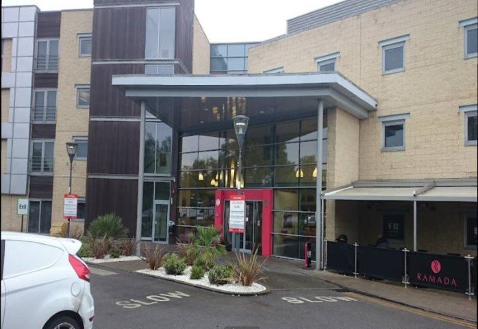 Ramada by Wyndham London North M1